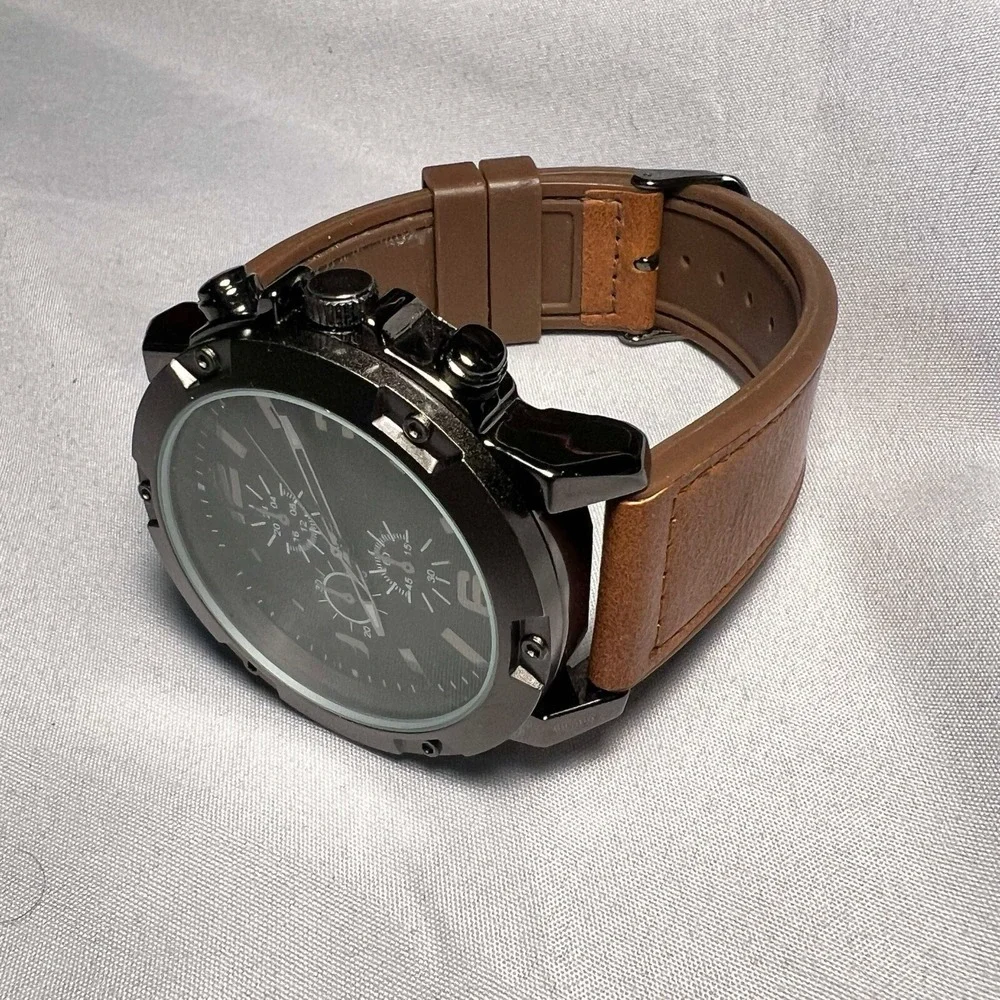 Men's Folio‎ Gunmetal Tone Round Analog Wrist Watch